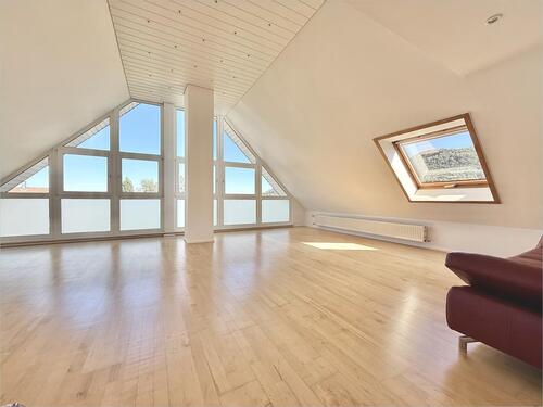 Foto - Helle Wohnung mit Weitblick - 730,00 EUR Kaltmiete,