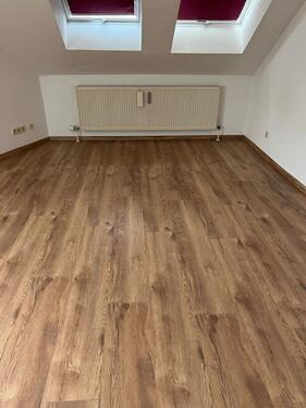 Foto - 1 Zimmer Dachgeschoßwohnung zur Miete in Erlangen