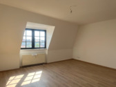 Foto - Neu sanierte 2-Zimmer-Wohnung im Dachgeschoss in Wurzen!
