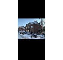 Wunderschöne 3,5 Zimmerwohnung in Nähe des Stadtparks - Duisburg Mittelmeiderich