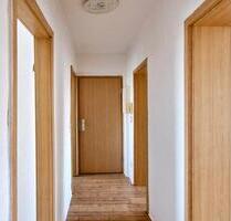 Von Privat 3 Raum-Wohnung, Balkon, Keller, Grundschule - Burow