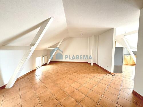 Foto - Charmante 2- Zimmer- Dachgeschosswohnung mit Balkon und großer Küche