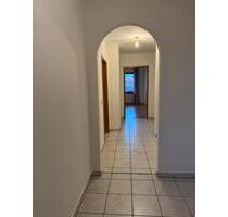 1 12 Zimmer Wohnung in 90478 Nürnberg