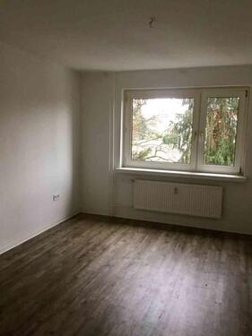 Foto - Ab sofort!! Auto? Unnötig. 2 renovierte Zimmer mit Sonnenbalkon , fußläufig zum HBF