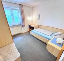 Zimmer mit eigenem Bad in Apartmenthaus zu vermieten! - Landau an der Isar