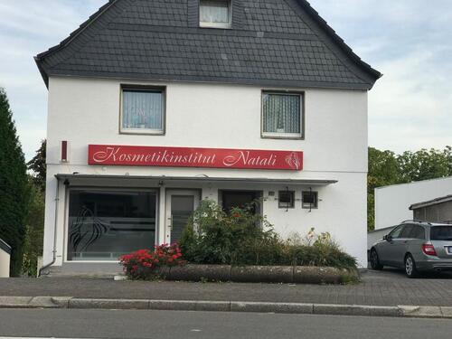 Foto - Praxis o. Studio (z.B.Massage, Fußpflege, Maniküre, Friseur)