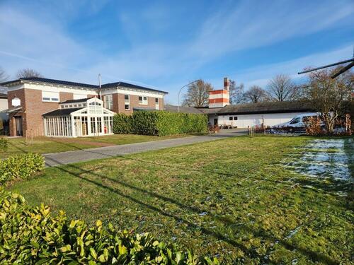 Foto - großes 2 Familienhaus + Gewerbe Hallen Jadebusen mit Potential