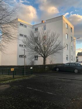 Foto - Modern renovierte 2,5-Zimmer-Wohnung BalkonAufzug