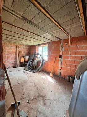 Foto - 5 Zimmer Mehrfamilienhaus, Wohnhaus zum Kaufen in Meißner