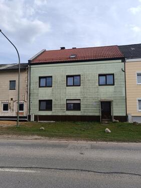 Foto - Reihenhaus Haus Sanierungsobjekt Wohnhaus