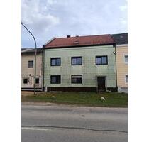 Reihenhaus Haus Sanierungsobjekt Wohnhaus - Aham