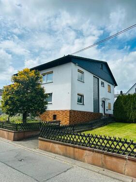 Foto - Gepflegtes 1-2 Familienhaus - 220.000,00&nbsp;EUR Kaufpreis, ca.&nbsp; 148,00&nbsp;m&sup2;