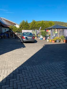 Foto - Wohnung gehört zur Anzeige Mehrfamilienhaus 100m2 und 60m2