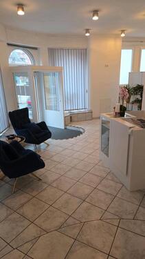 Foto - Gewerberäumlichkeit zur Miete - 650,00&nbsp;EUR Kaltmiete,