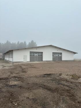 Foto - Lagerhalle Gewerbehalle - 900,00&nbsp;EUR Kaltmiete, ca.&nbsp; 200,00&nbsp;m&sup2;