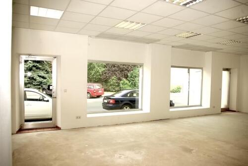 Foto - Laden Praxis Büro - 1.800,00&nbsp;EUR Kaltmiete, ca.&nbsp; 195,00&nbsp;m&sup2;