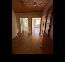 Gepflegte 3 Zimmer Wohnung in modernisierten MFH in Uslar