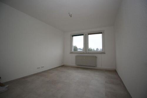 Foto - 1 Monat mietfrei!! Renovierte 2-Zimmer-Wohnung mit Dusche im 1. OG zu vermieten**