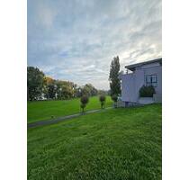 Moderne, 2-Zimmer-Wohnung mit Rheinblick in Wesseling
