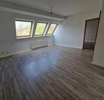 So gemütlich - schöne 2-Zimmer-Wohnung im Dachgeschoss, 1 Nettokaltmiete frei (2. Monat) - Gelsenkirchen Gelsenkirchen-West