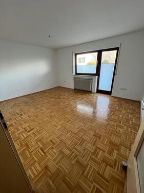 Foto - Wohnen im Grünen: 3-Zi.-Wohnung mit Garten & Terrasse am Waldrand