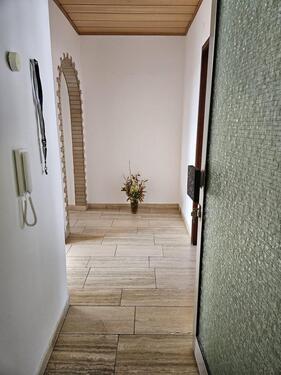 Foto - Freundliche und helle 2,5 ZKB DG-Whg