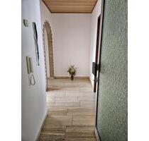 Freundliche und helle 2,5 ZKB DG-Whg - Heidelberg Kirchheim Freundliche und helle 2,5 ZKB DG-Whg - Heidelberg Kirchheim