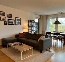 Zwischenmiete: Möblierte 2-Zi Wohnung mit Balkon&Tiefgarage - Stuttgart Vaihingen