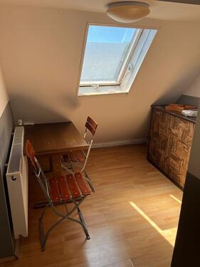 Foto - 1 Zimmer Dachgeschoßwohnung zur Miete in Steinheim am Albuch