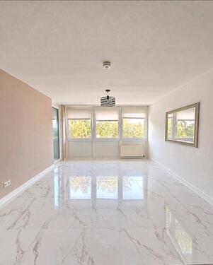 Foto - Helle 3,5 Zimmer-Wohnung mit Terrasse