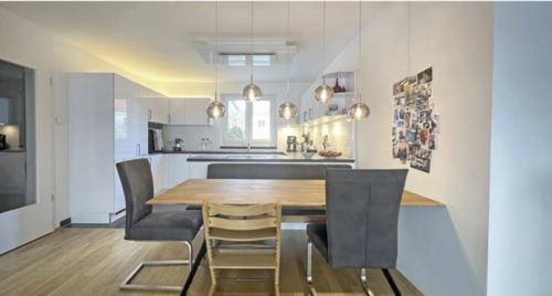 Foto - Luxuriöse 3-Zimmer-Wohnung mit Balkon in Zorneding