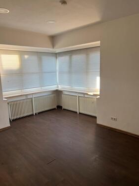 Foto - 6 Zimmerwohnung zu vermieten - 1.800,00&nbsp;EUR Kaltmiete, ca.&nbsp; 124,00&nbsp;m&sup2;