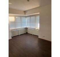 6 Zimmerwohnung zu vermieten - 1.800,00&nbsp;EUR Kaltmiete, ca.&nbsp; 124,00&nbsp;m&sup2; in Stadthagen (PLZ: 31655)