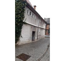 Wohnung mit Haus - 136.000,00&nbsp;EUR Kaufpreis, ca.&nbsp; 65,00&nbsp;m&sup2; in Babenhausen (PLZ: 64832)