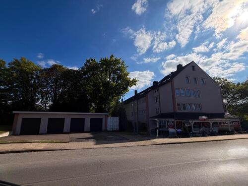 Foto - Voll vermietetes Mehrfamilienhaus 7 Wohnungen und Gewerbeeinheit