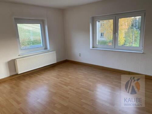 Foto - EINE WOHNUNG ZUM WOHLFÜHLEN! Tolle 4-RWE in idyllischer Lage mit Gemeinschaftsgarten zu vermiet.