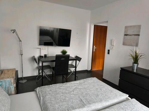 Foto - 1 Zimmer Dachgeschoßwohnung zur Miete in Kaiserslautern