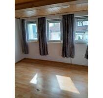 WG Zimmer in Schweinfurt Niederwerrn - Bad Königshofen im Grabfeld