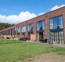 Exklusive Gelegenheit! 4,5 Zimmer mit Terrasse und Garten, Therme - Duisburg Baerl