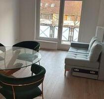 Stilvoll möbliert & renoviert: 3 Zimmer im Herzen von Winterhude - Hamburg