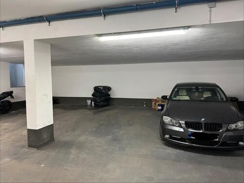 Foto - Parkplatz (Tiefgarage) zu vermieten – München [Großhadern]