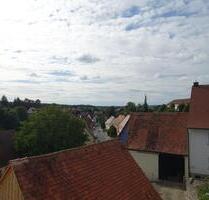 Über den Dächern Roßtals - Großzügige 4,5-Zimmer-Wohnung