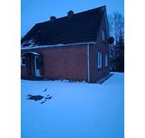 Einfamilienhaus für Handwerker - 149.500,00&nbsp;EUR Kaufpreis, ca.&nbsp; 75,00&nbsp;m&sup2; in Großheide (PLZ: 26532)