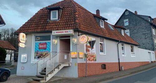 Foto - Wohnung mit Gastronomie, und 2 Garagen zu vermieten