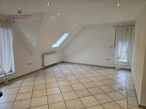 Foto - Dachgeschoßwohnung in Saterland zur Miete