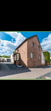 Foto - Einfamilienhaus mit großen Garten