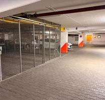 Stellplatz direkt beim Eingang Neckarpromenade 25 - Mannheim Neckarstadt-Ost