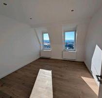 Provisionsfrei: Kernsanierte 2,5 Zimmer-Altbauwohnung - Würzburg Dürrbachau