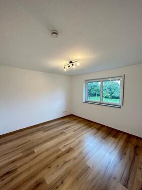 Foto - Moderne, top-ausgestattete 4,5 Zimmer-Wohnung in Holzgerlingen