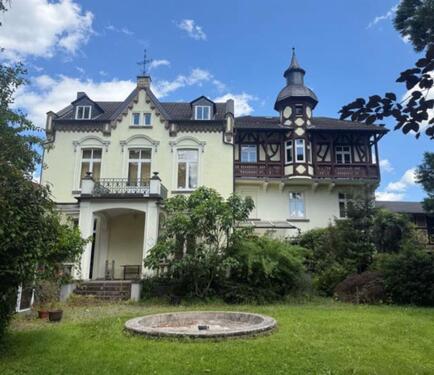 Foto - Provisionsfrei Villa mit Nebengebäude und Parkähnlichen Garten